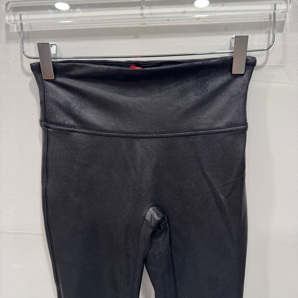 Spanx Black Shiny Faux Leather Leggings Small - Picture 4 of 7